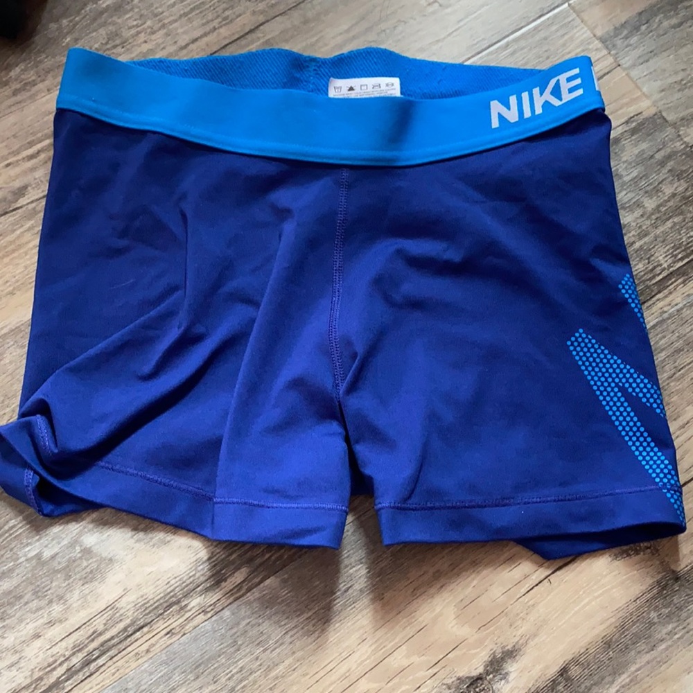 Nike spandex